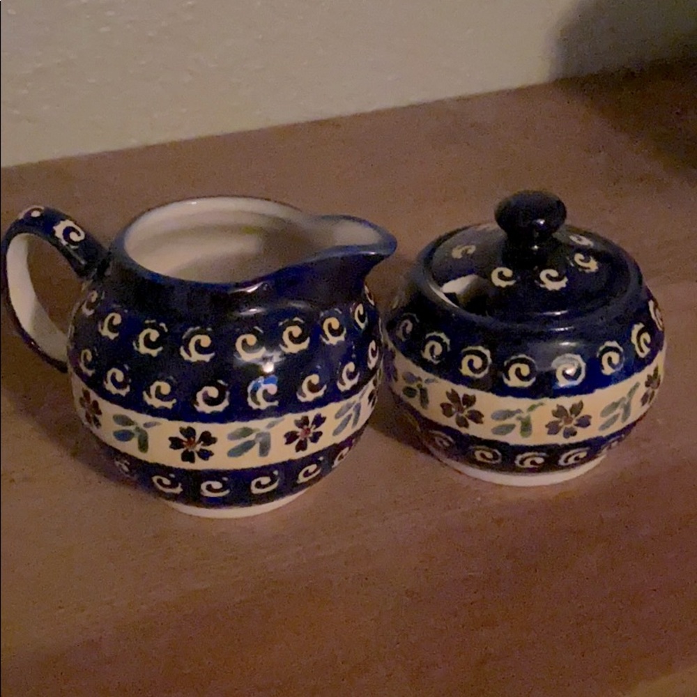 Polish Pottery Sugar & Creamer Set
